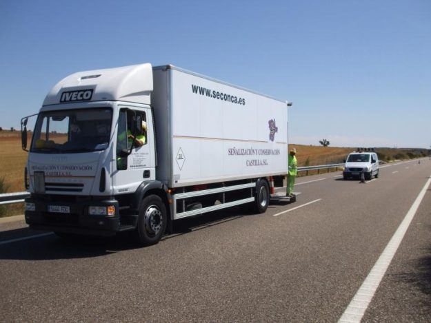 repintado-marcas-viales-a12 repintado-marcas-viales-a12